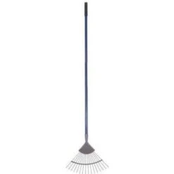 1550mm Lawn Leaf Rake Garden Leaves