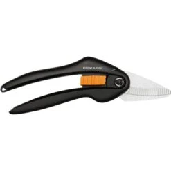 Fiskars SingleStep SP28