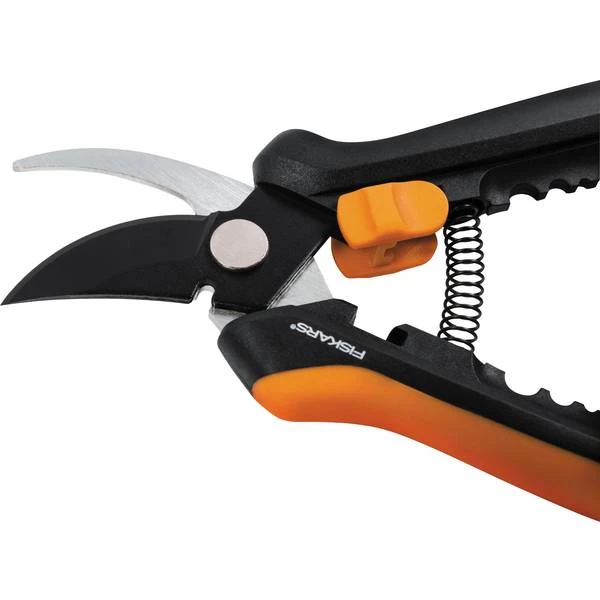 Fiskars Solid Snip Pruning Floral SP14 6 Fiskars Solid Snip Pruning Floral SP14 - Image 4