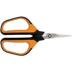 Fiskars Solid Snip Pruning Shears SP15 9 Fiskars Solid Snip Pruning Shears SP15 -Gardena Store Fiskars Solid Snip Pruning Shears SP15 3