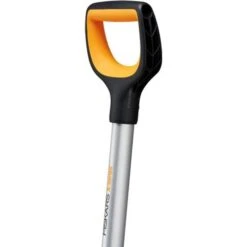 Fiskars X-series Curved Snow Pusher 1057186 -Gardena Store Fiskars X series Curved Snow Pusher 1057186 2
